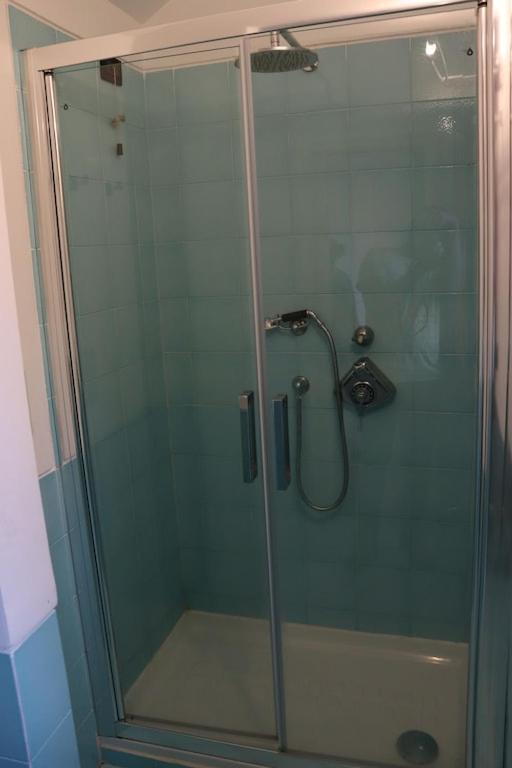 Appartement Dans Un Terrain De Golf, 5 Min De La Mer En Voiture, Parking Gratuit Cogoleto Kültér fotó